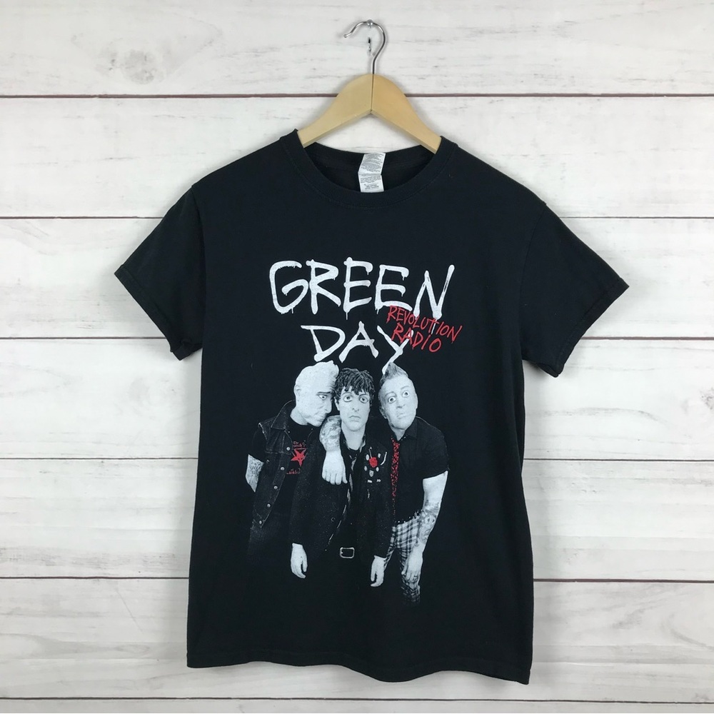 Green Day Revolution Radio T-Shirt
